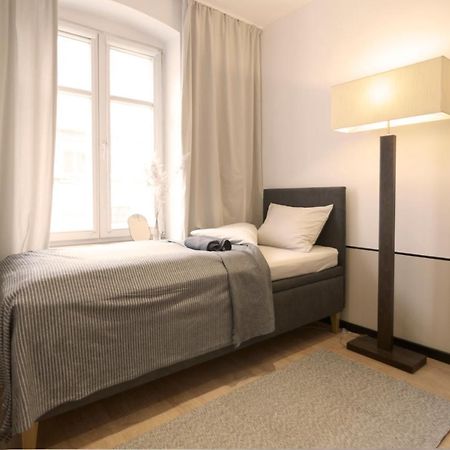 By The River And City Center - Comfortable Rooms Wroclaw Dış mekan fotoğraf