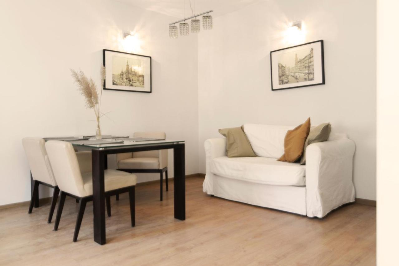 By The River And City Center - Comfortable Rooms Wroclaw Dış mekan fotoğraf