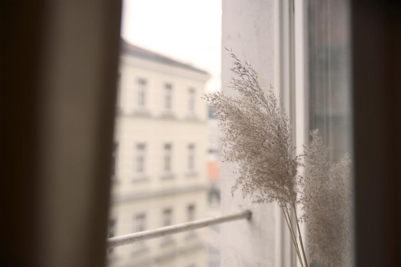 By The River And City Center - Comfortable Rooms Wroclaw Dış mekan fotoğraf